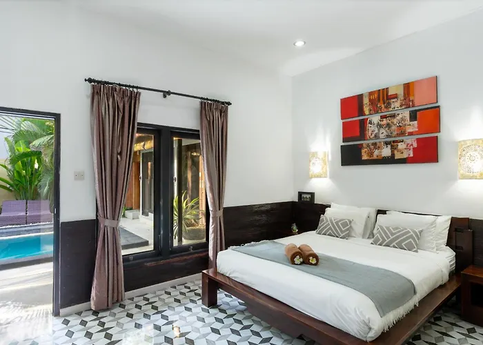 A 2br Private Pool & Kitchen Legian Villa *