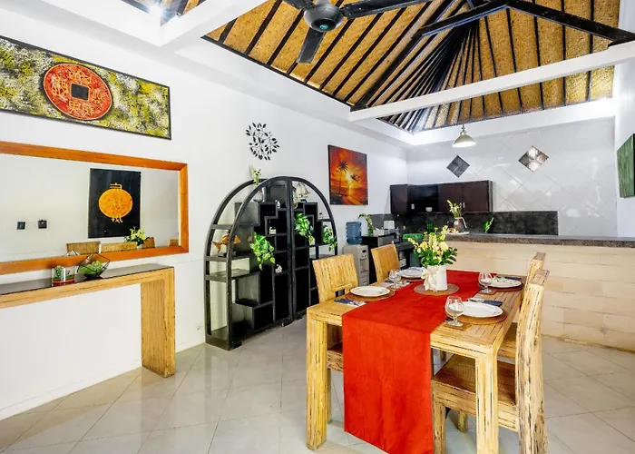 A 2br Private Pool & Kitchen Legian Villa *